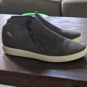 ECCO Women's Dark Gray Booties Size 10